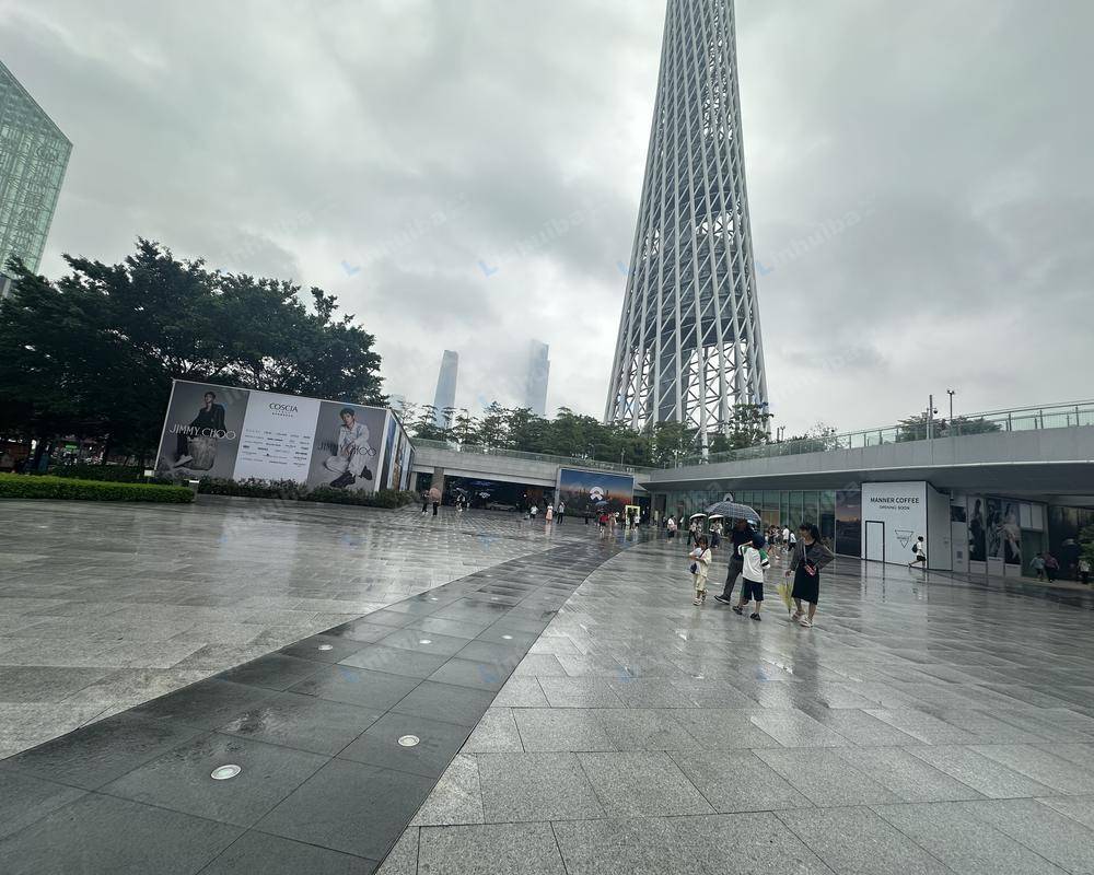 广州广州塔广场 - 西广场