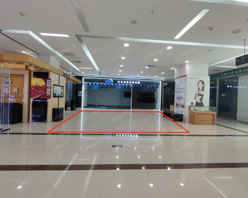 驻马店乐山商场天下城店 - 一楼连廊