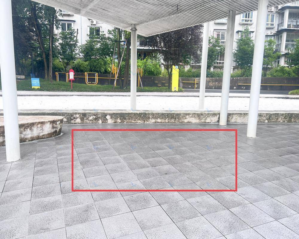 重庆凤鸣体育文化公园 - 小广场