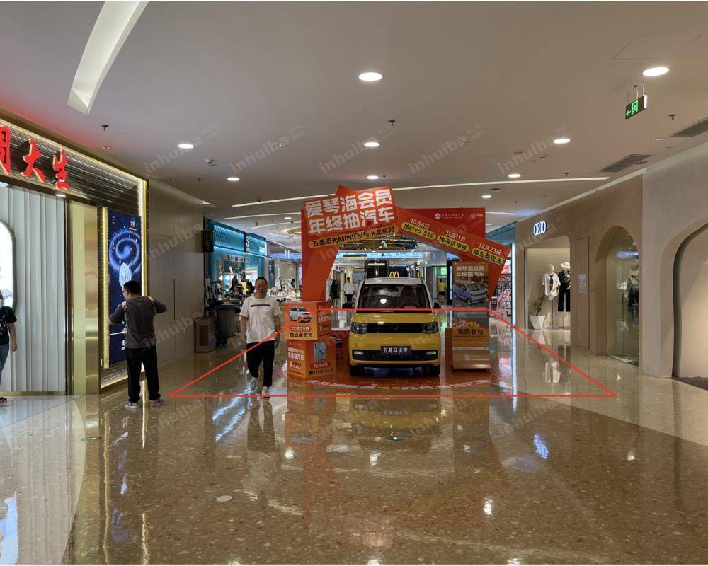 南宁华丰城爱琴海城市广场 - 一层连廊
