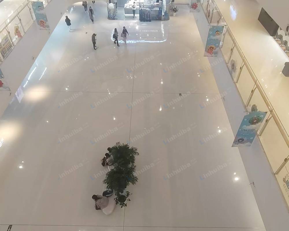 西安曲江大悦城 - B1层光影长廊