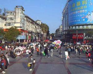 宜春鼓楼广场步行商业街
