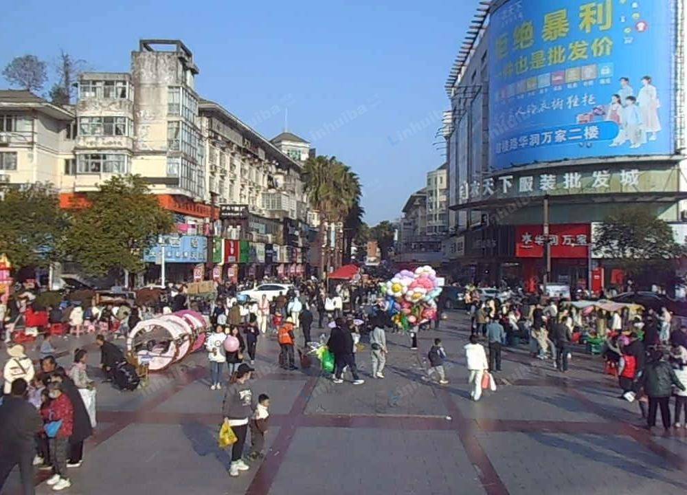 宜春鼓楼广场步行商业街