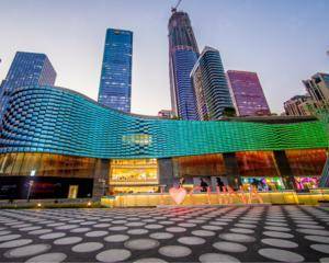 东区一楼丘大叔前