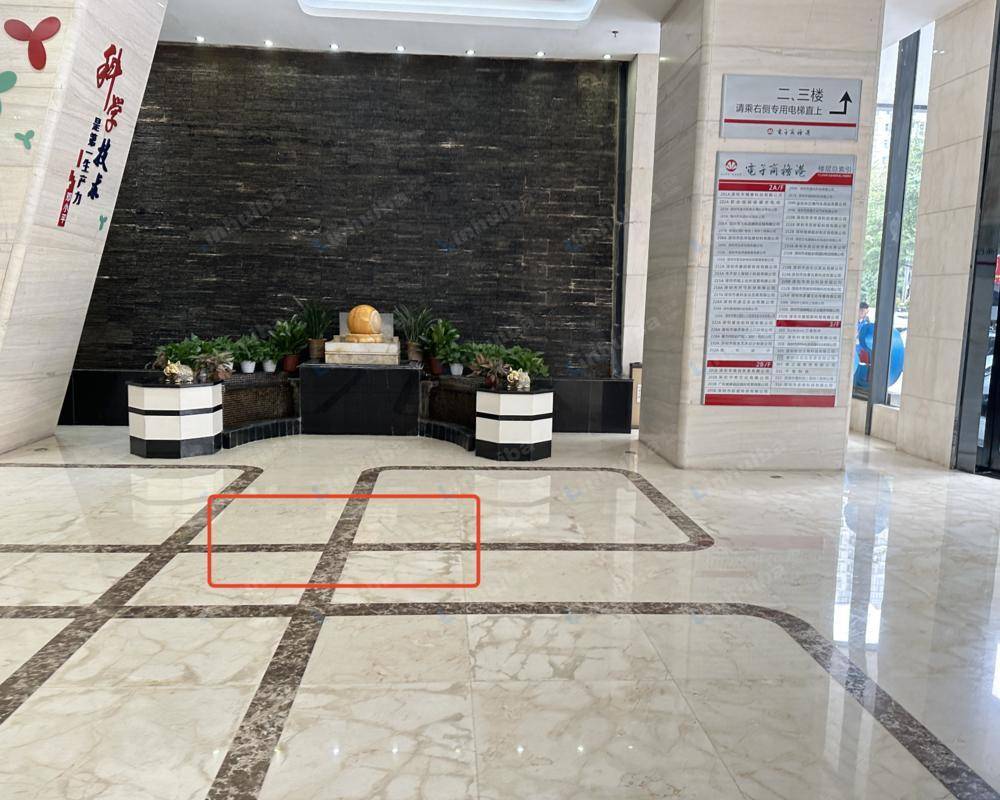 深圳硅谷动力龙岗电子商务港 - 一楼大堂